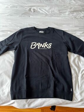 Banks Journal Men's Navy Crewneck Sweatshirt size Medium